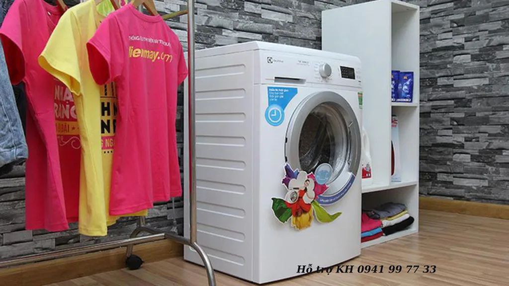 Hướng Dẫn Chi Tiết Sửa Lỗi E51 Trên Máy Giặt Electrolux 6 Hướng Dẫn Chi Tiết Sửa Lỗi E51 Trên Máy Giặt Electrolux