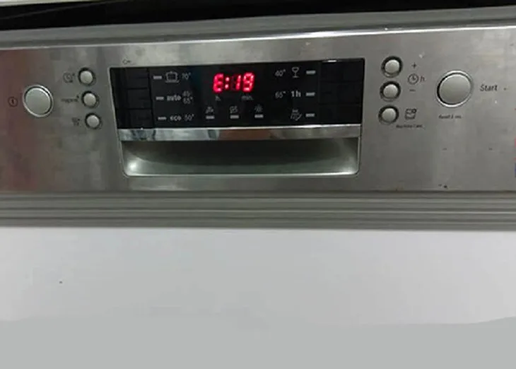 Sửa máy rửa bát Bosch tại TPHCM